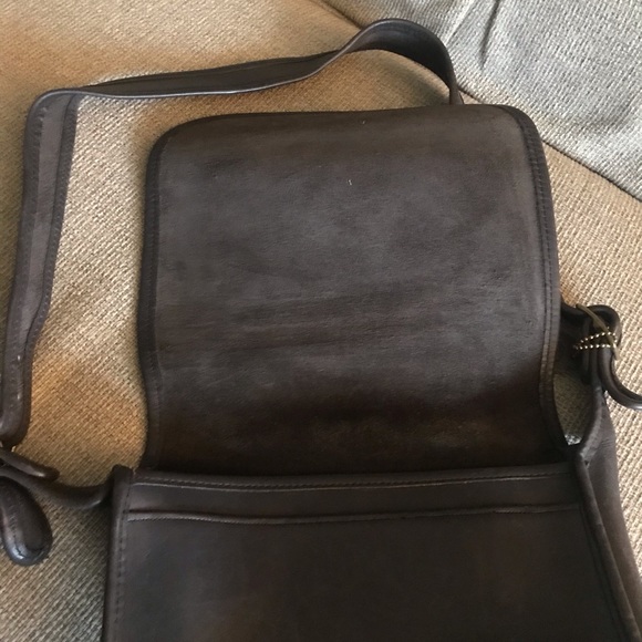 RARE Vintage NYC Coach Saddle Bag - Picture 3 of 15